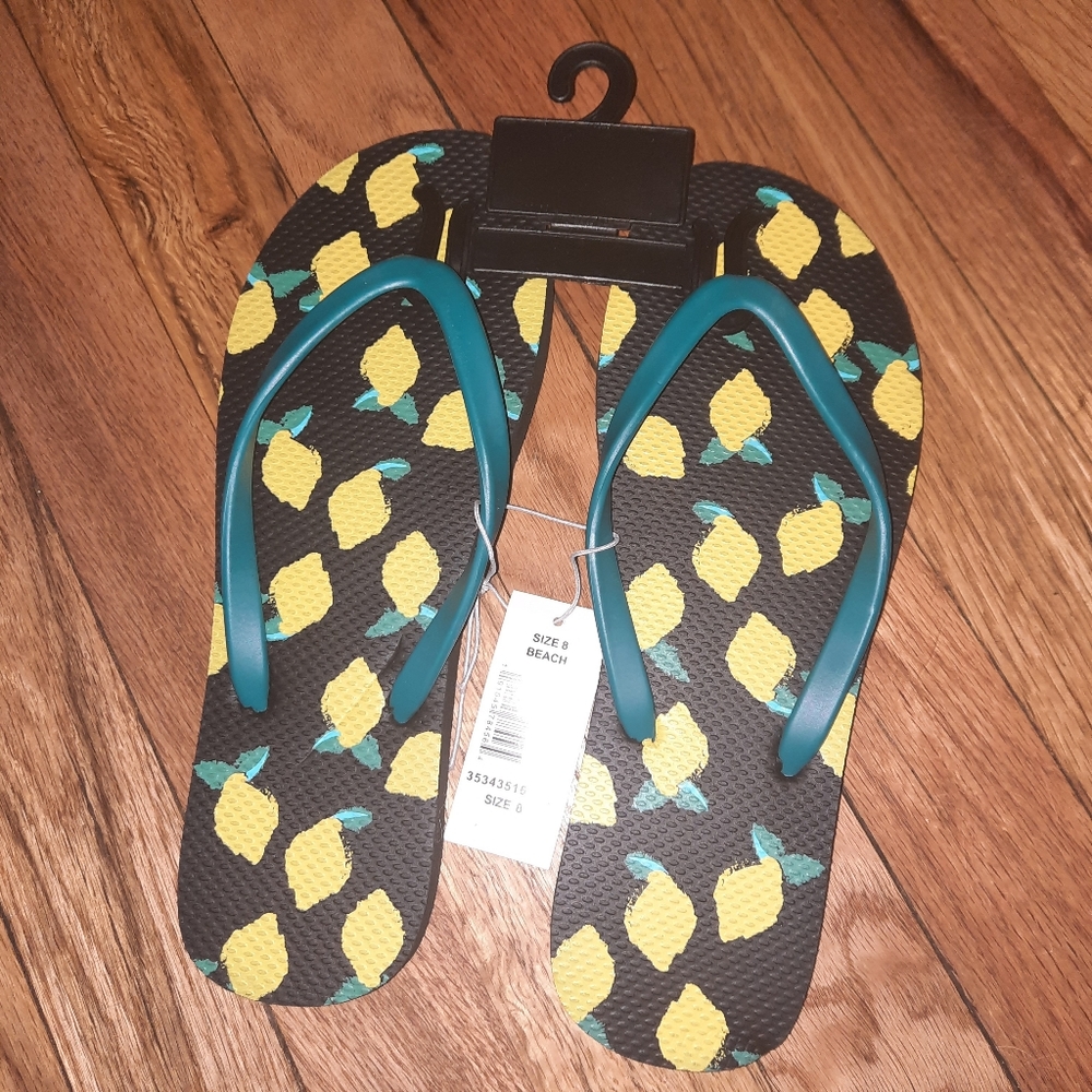 💲sz 8 Beach lemon Print Flip Flops Various Sizes